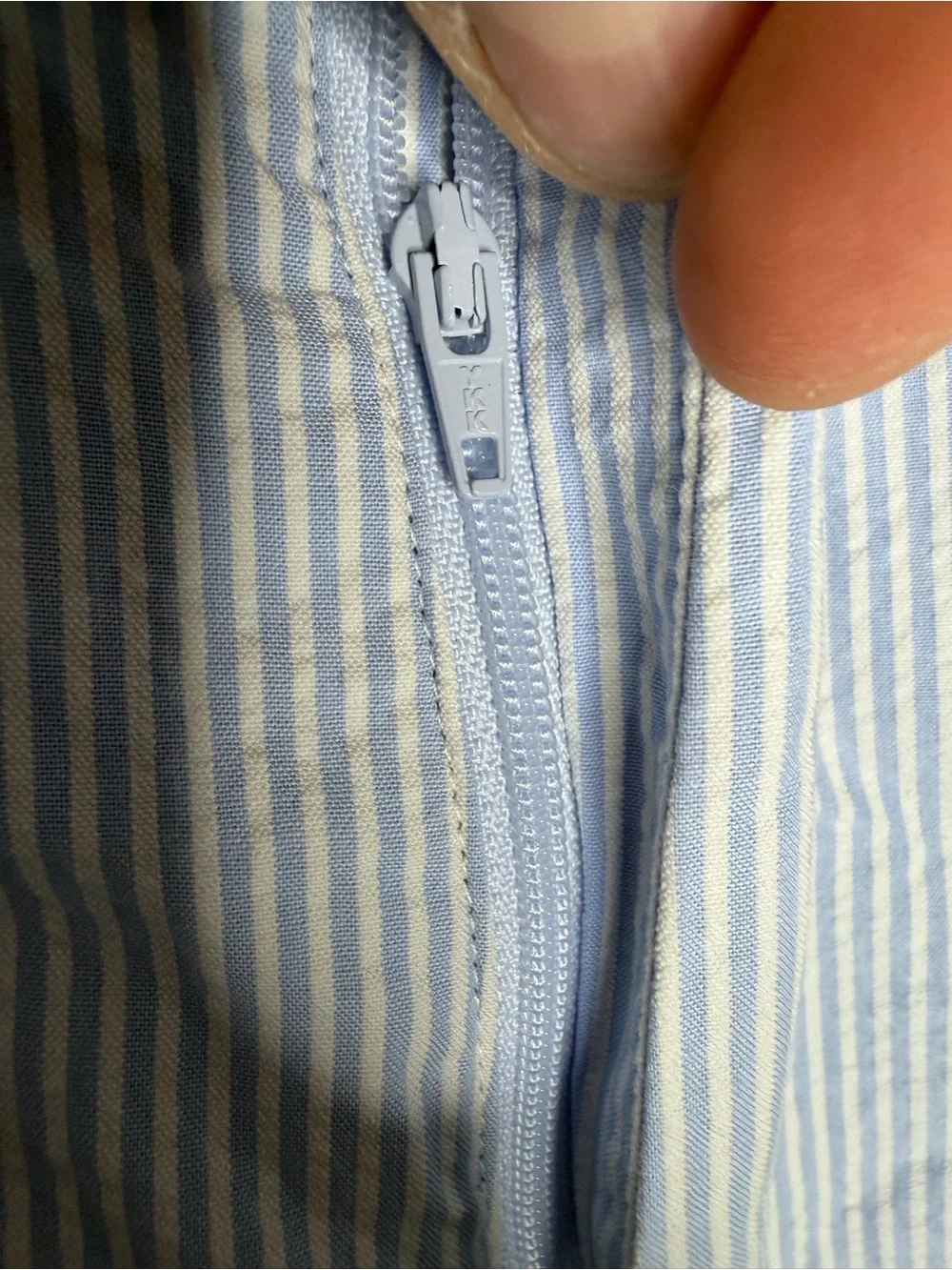 j crew ludlow pants men light blue seersucker pin stripe pants 30x30 blue white
